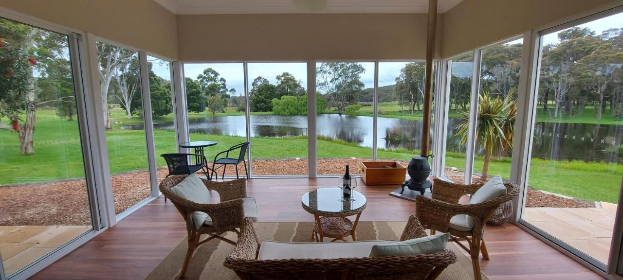 Abbivale Farm Cottage Harewood Exterior photo